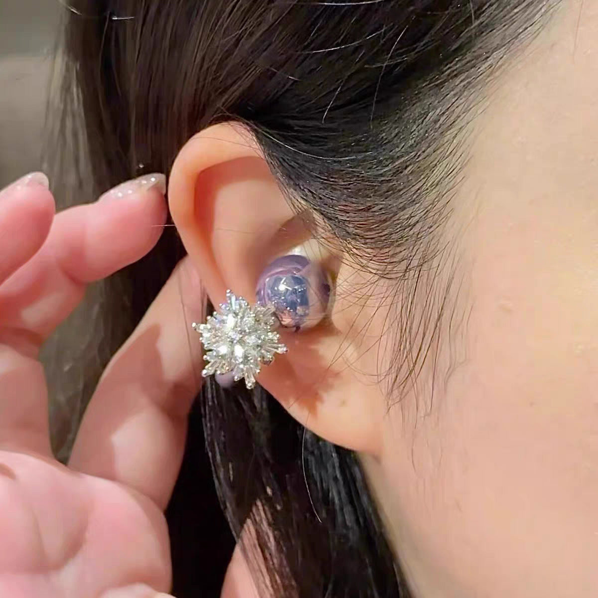 PlanPio™ Clipon Disguised Earbuds for work (Buy 1, Get 1 Free)